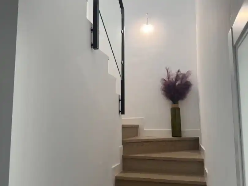 Piso en venta en Dos Hermanas con Aire acondicionado, Piscina y Balcón