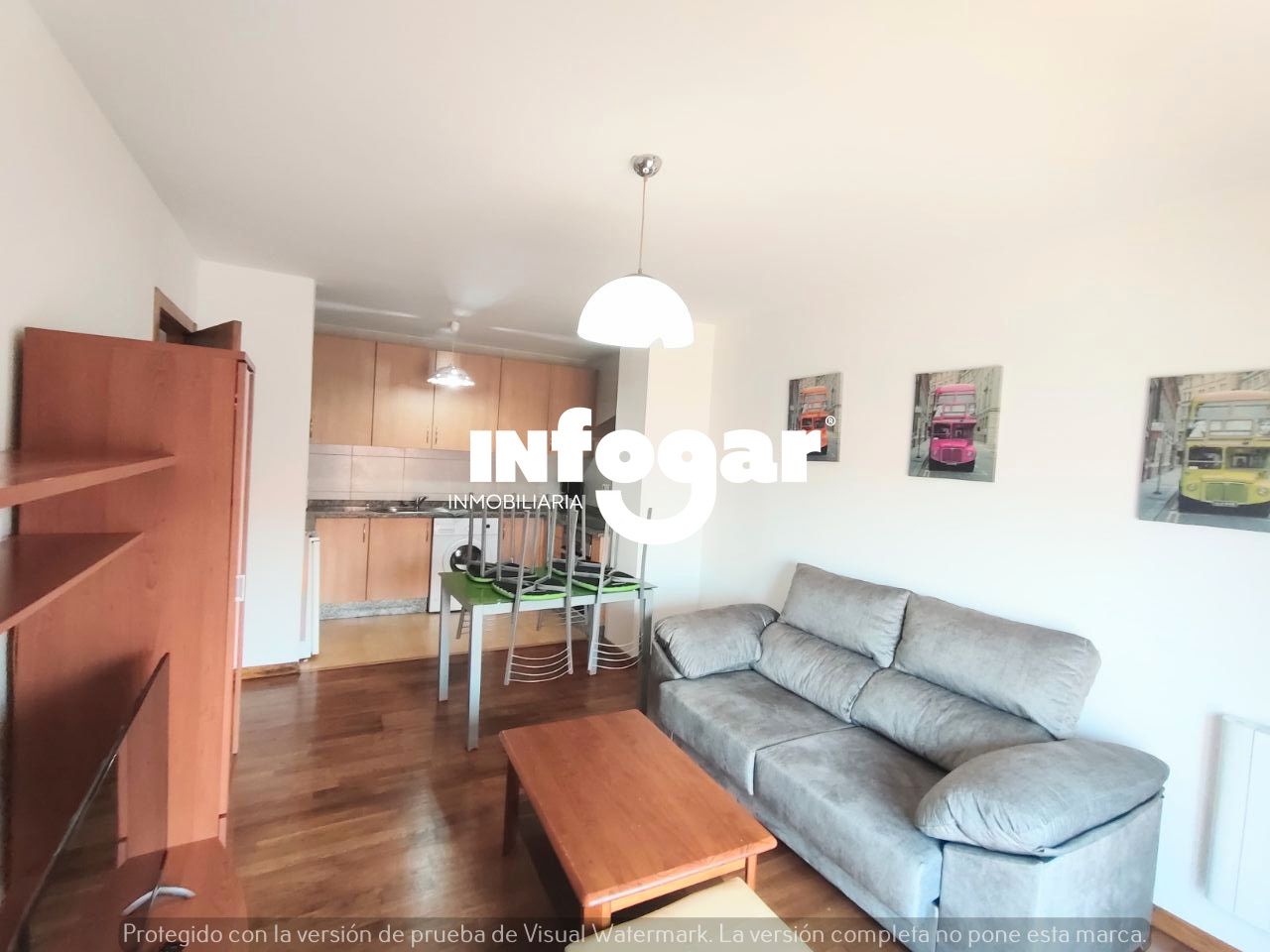 Sala de estar de Ático de alquiler en A Guarda   con Calefacción, Parquet y Terraza