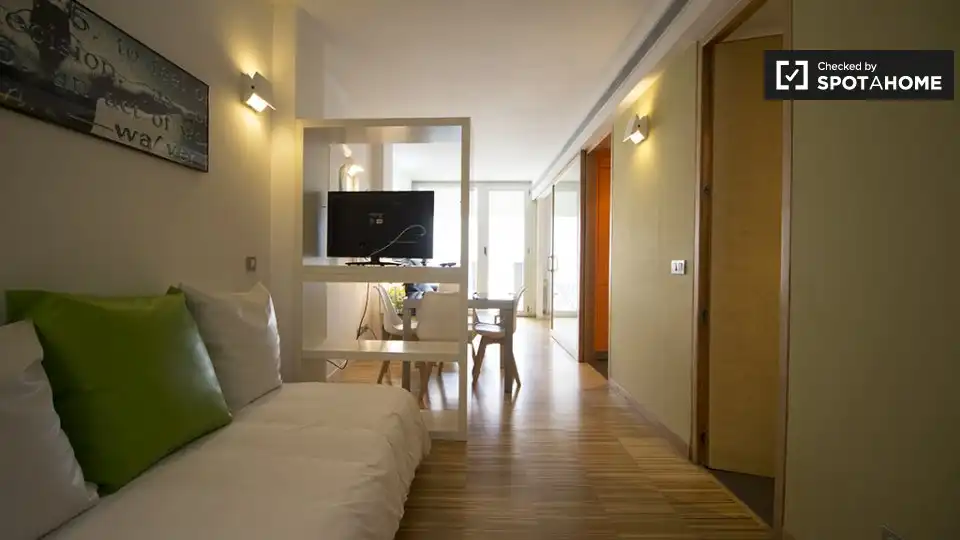 Flat with terrace to rent in Centro, imagen 3