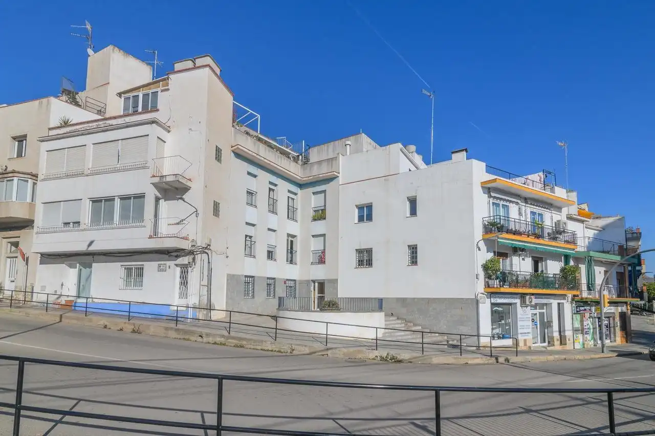 Vista exterior de Ático en venta en Sitges con Calefacción, Terraza y Balcón