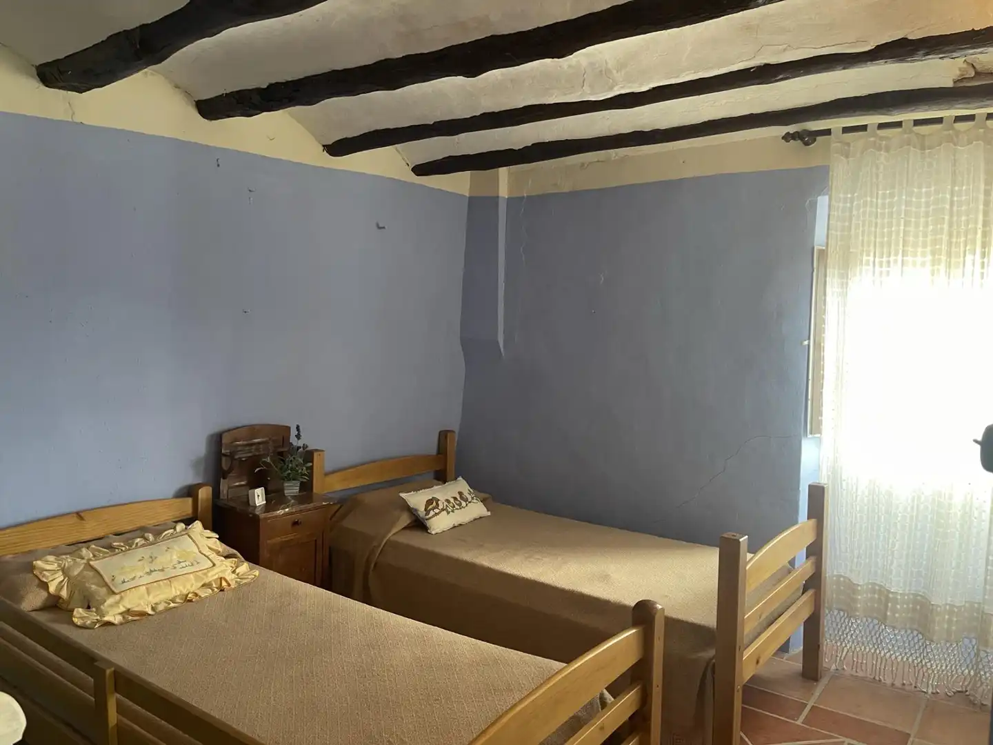 Habitación de Casa adosada en venta en La Baronia de Rialb con Amueblado, Horno y Microondas