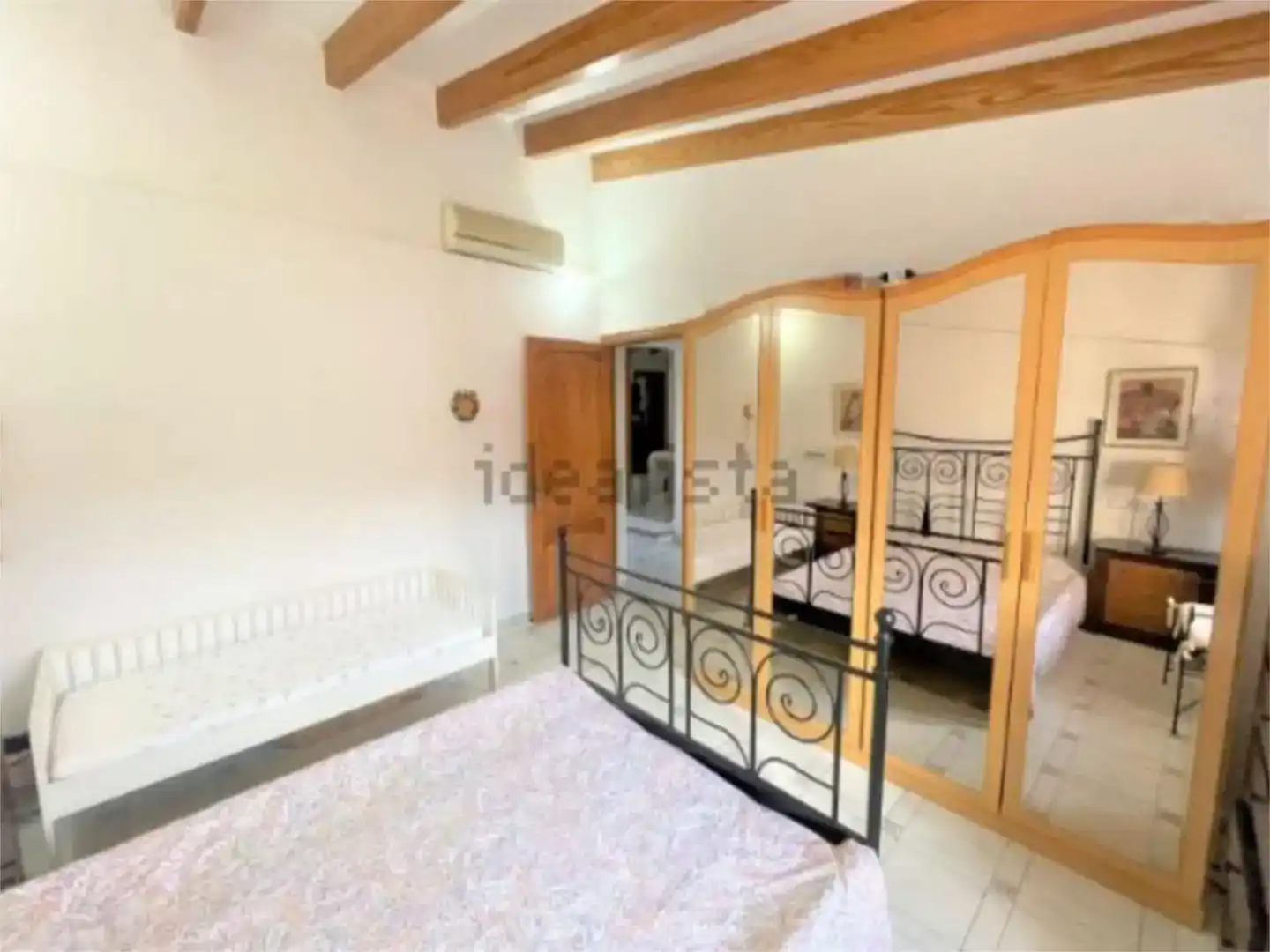 Habitación de Casa o chalet en venta en Campanet con Aire acondicionado, Piscina y Balcón