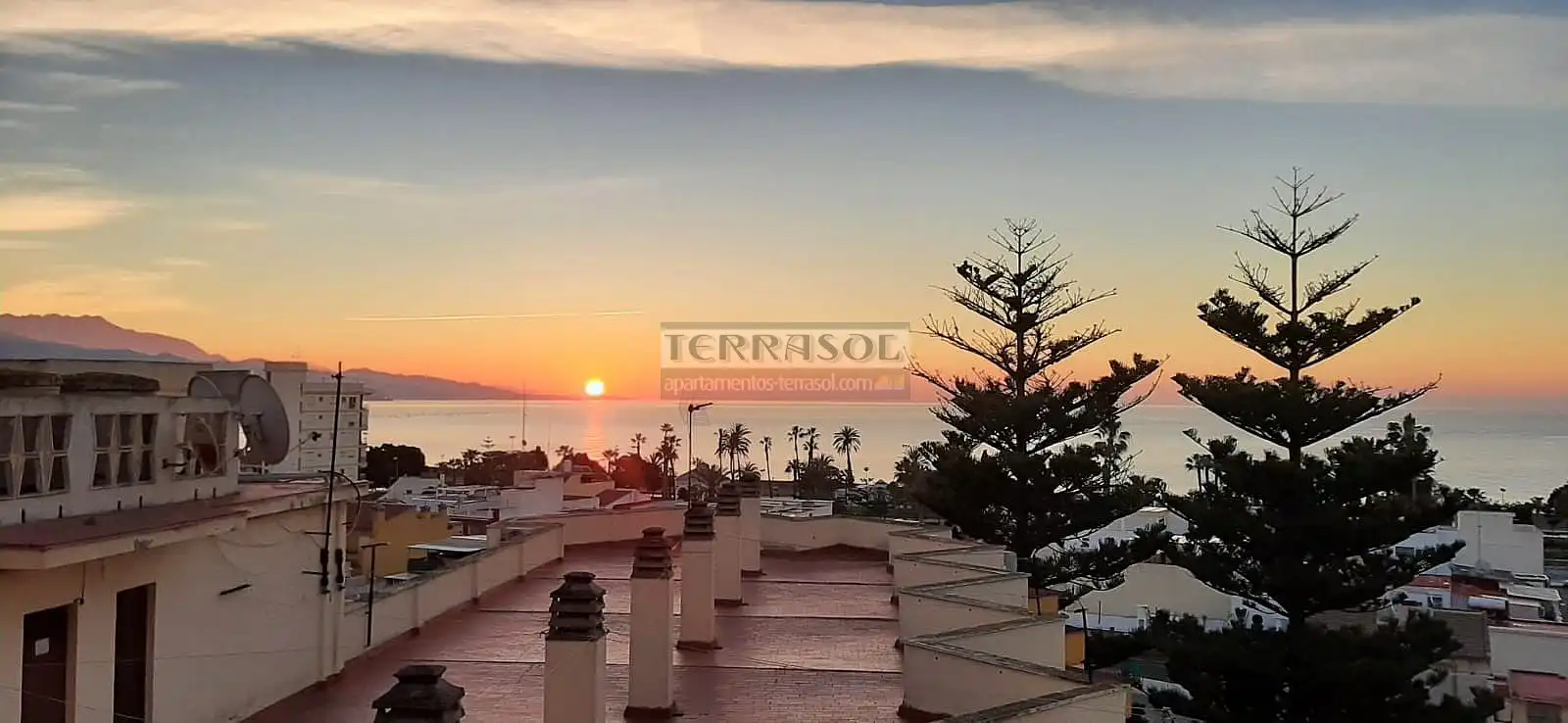 Vista exterior de Apartament en venda en Vélez-Málaga amb Aire condicionat, Calefacció i Terrassa