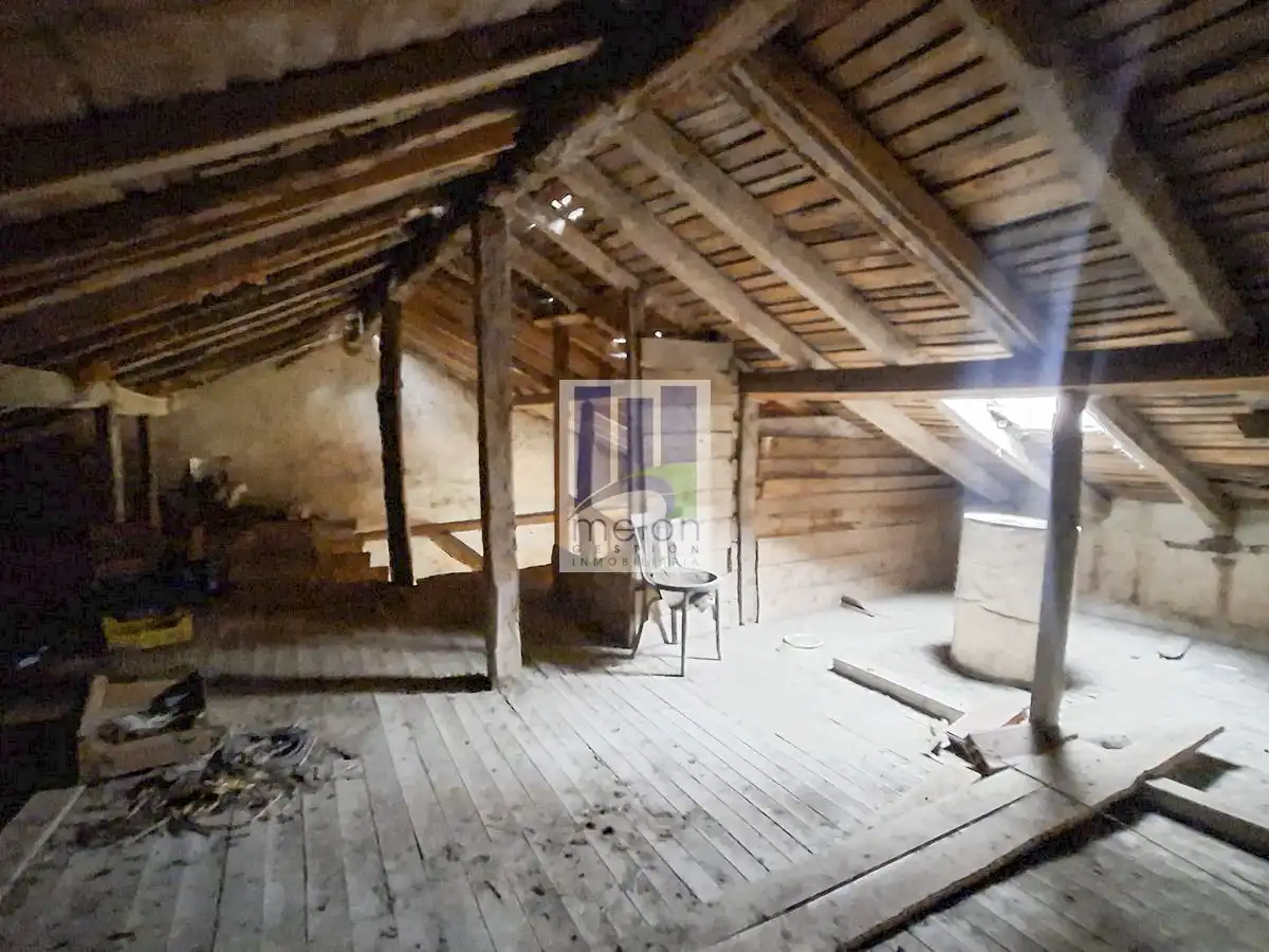 Houses for sale in Sasamón  with Storage room