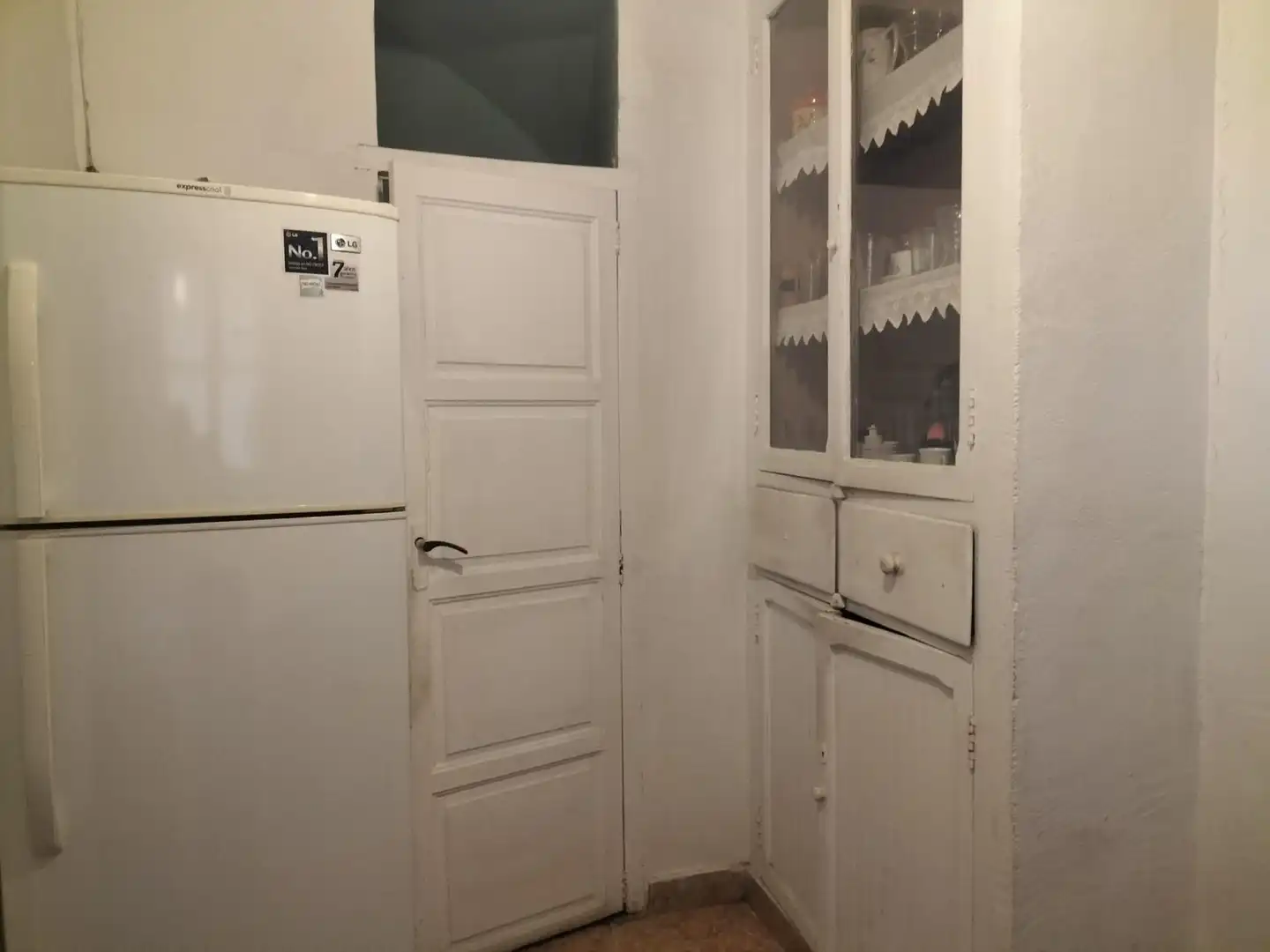 Küche von Country house zum Verkauf in Navarrés mit Privatgarten, Terrasse und Balkon