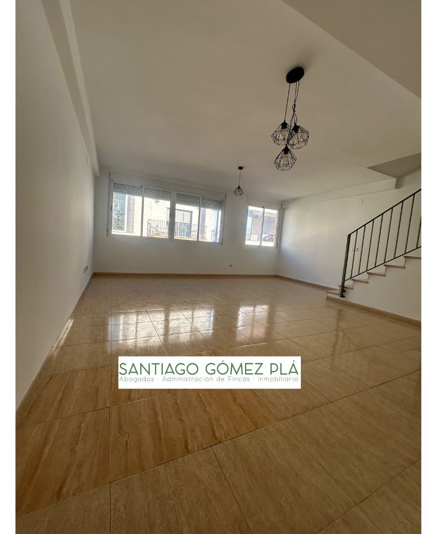 Exterior view of Single-family semi-detached for sale in Real de Gandia  with Air Conditioner, Terrace and Oven