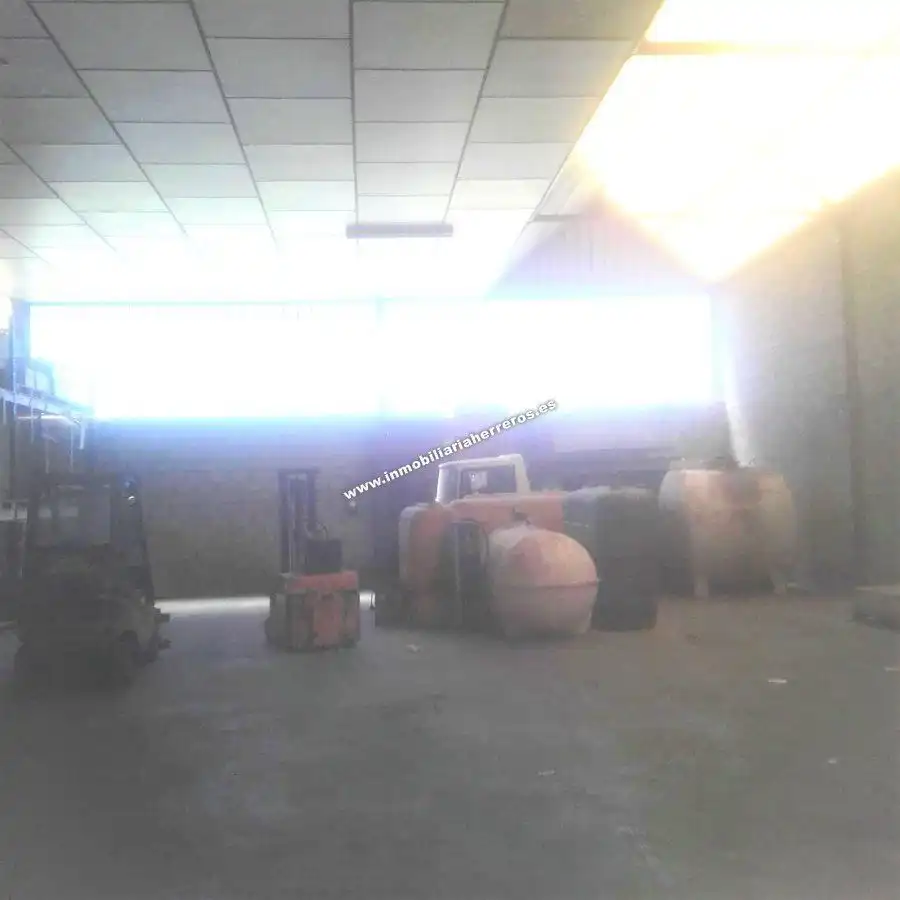 Nave industrial en venta en Polígono Cantabria, imagen 6