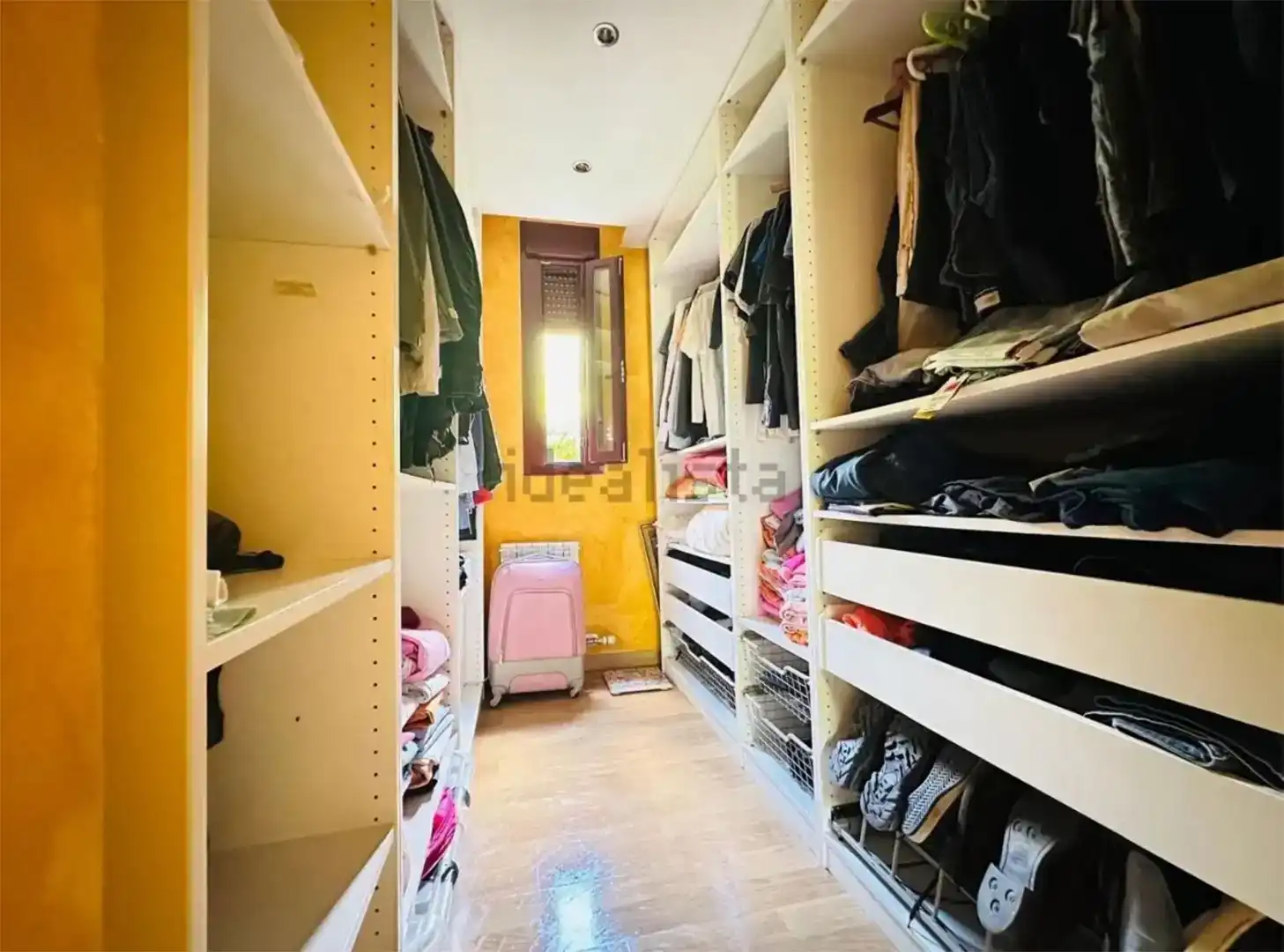 Habitación de Casa o chalet para compartir en Cadrete con Jardín privado, Parquet y Trastero