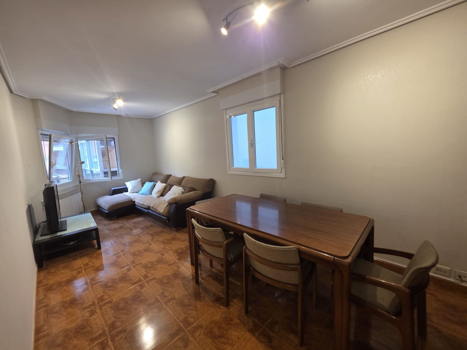 Living room of Flat for sale in Vitoria - Gasteiz  with Heating, Parquet flooring and Terrace