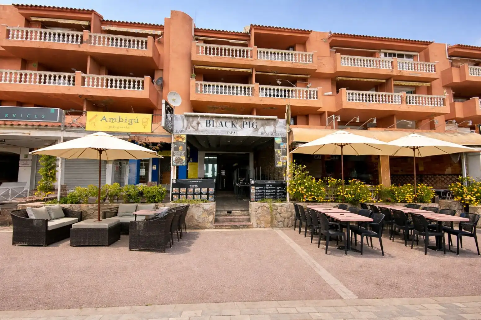 Local de lloguer en Empuriabrava amb Aire condicionat i Terrassa