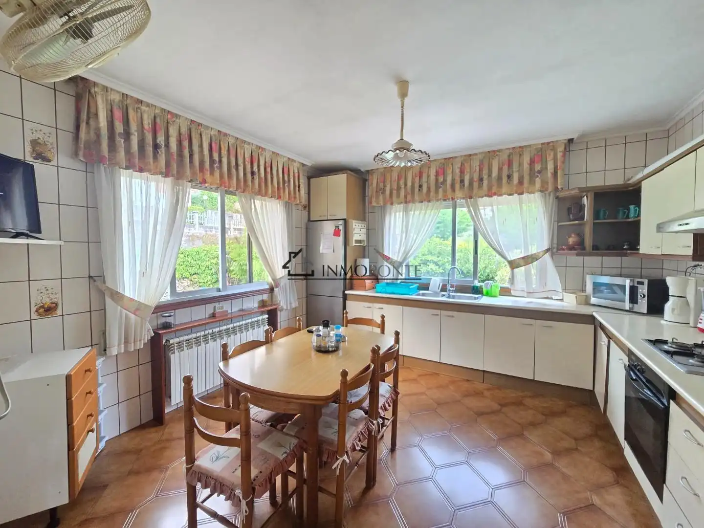 Kitchen of Houses for sale in Moaña  with Heating, Private garden and Terrace