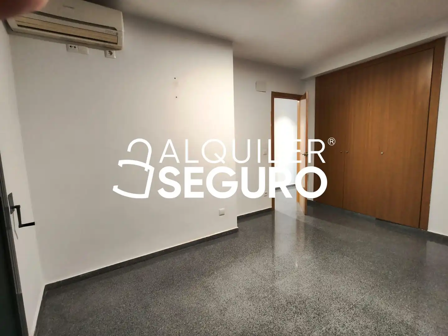 Schlafzimmer von Wohnung zur Miete in Centro  