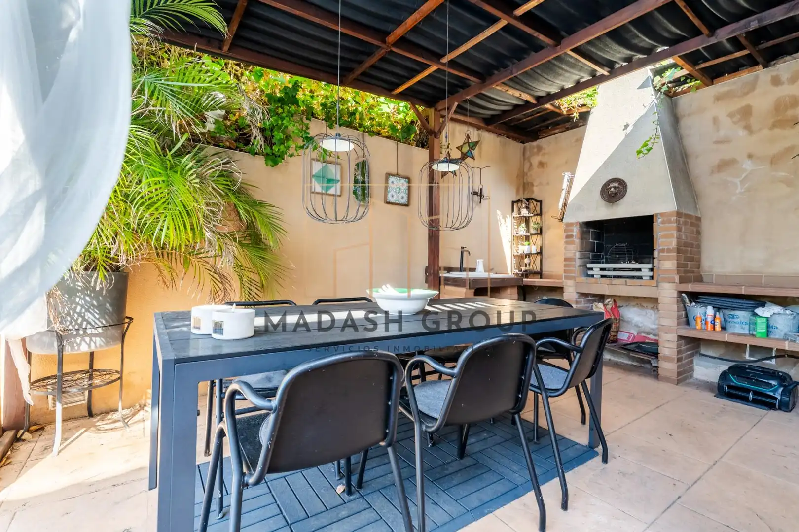 Chalet con piscina en venta en Carrer VIA LACTIA, imagen 6