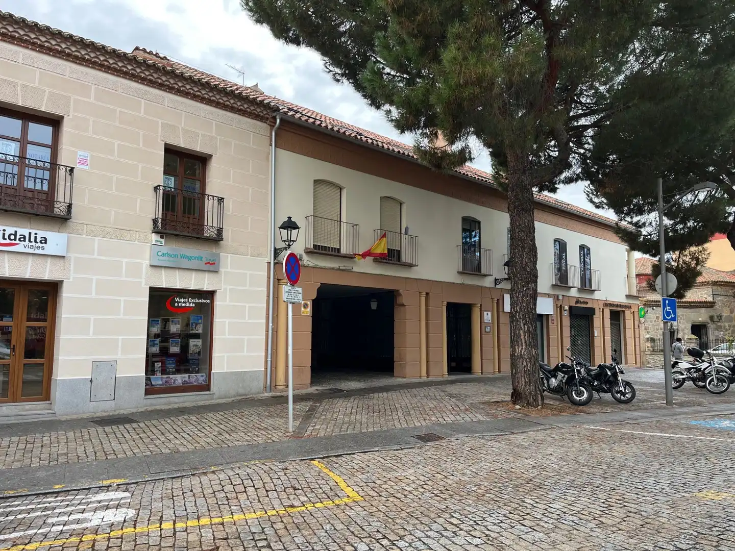 Vista exterior de Garaje de alquiler en Ávila