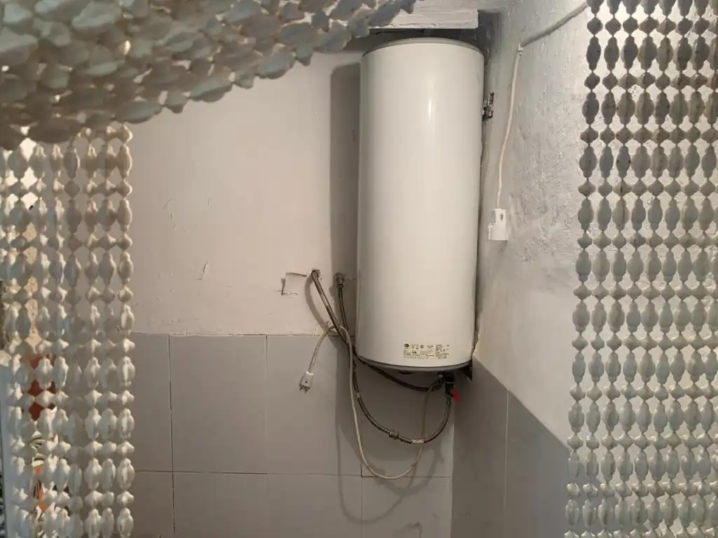 Bany de Casa o xalet en venda en Puertollano amb Aire condicionat, Jardí privat i Terrassa