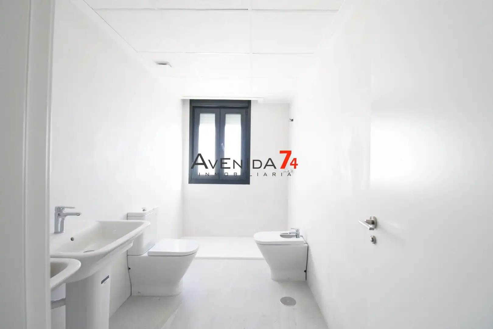 Bathroom of Attic for sale in Lorca  with Air Conditioner, Heating and Terrace