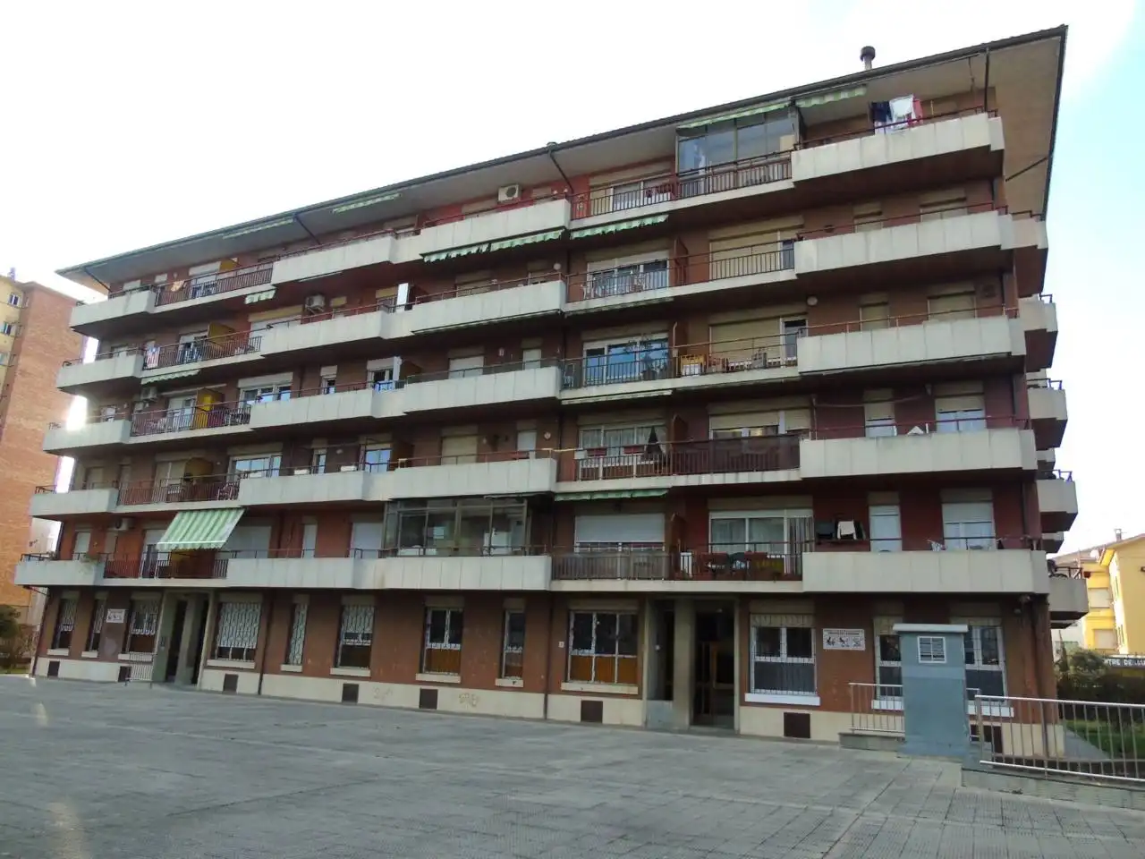 Parkplatz zum Verkauf in Estadi - Santa Anna, imagen 8