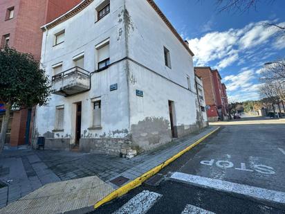 Exterior view of Single-family semi-detached for sale in Tàrrega