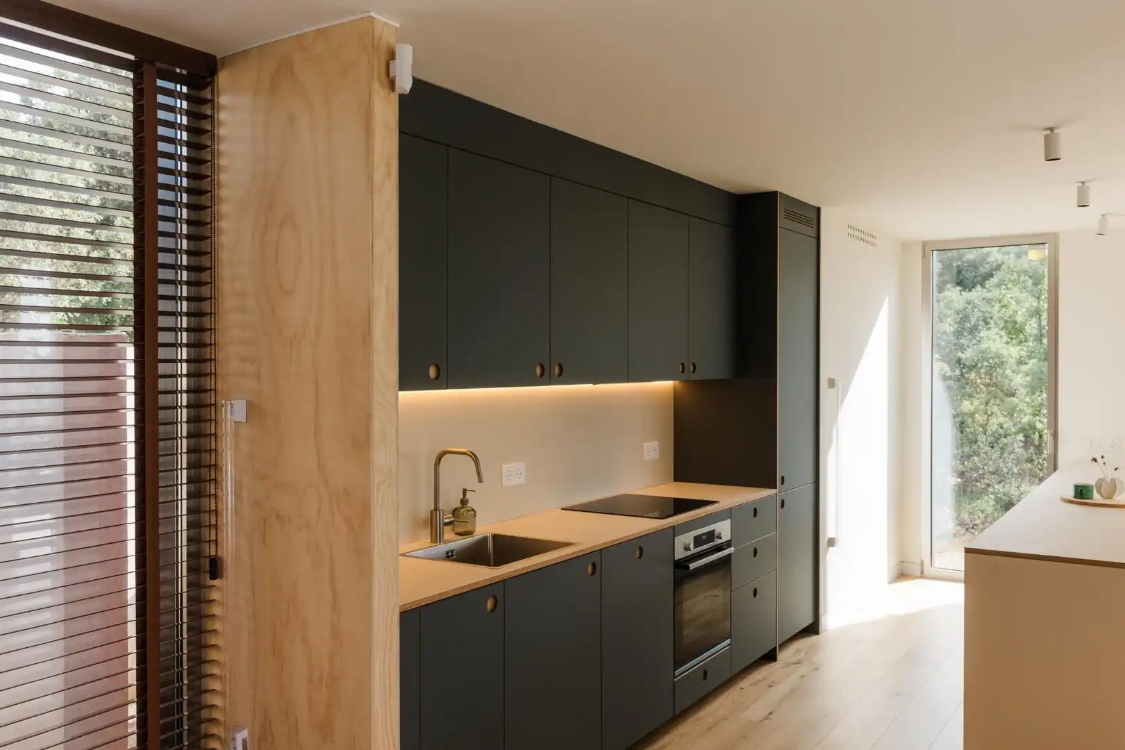 Casa con terraza en venta en Carrer Carrer Bascònia, imagen 8
