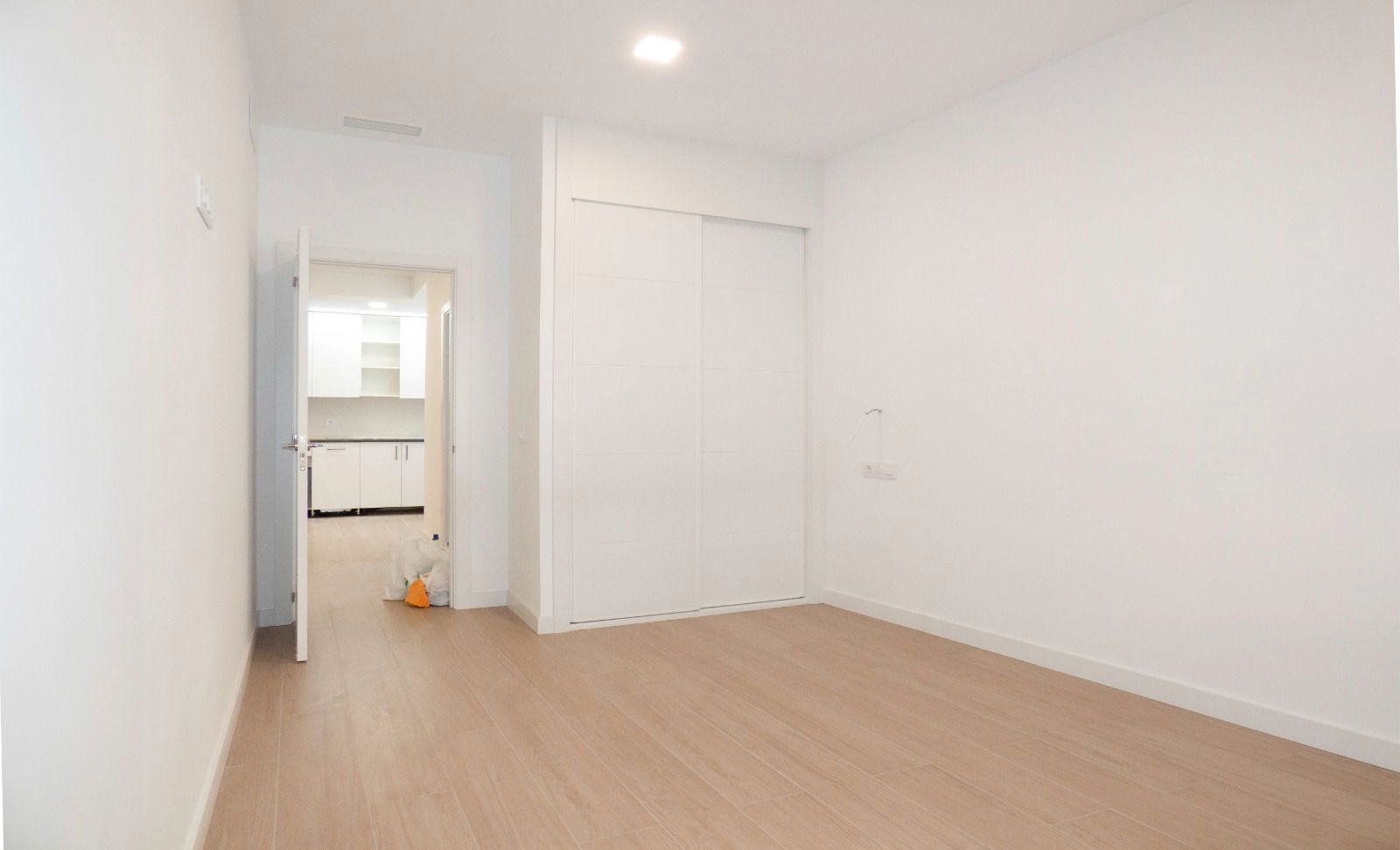Bedroom of Flat for sale in Alcorcón  with Oven, Washing machine and Microwave