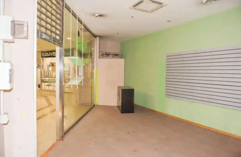 Local comercial en venta en Rúa Damas Apostólicas 17, imagen 8
