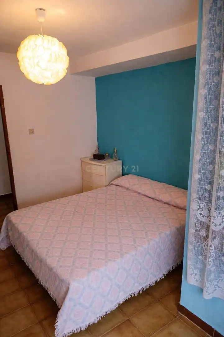Habitación de Casa adosada en venta en Herrera de Alcántara con Trastero