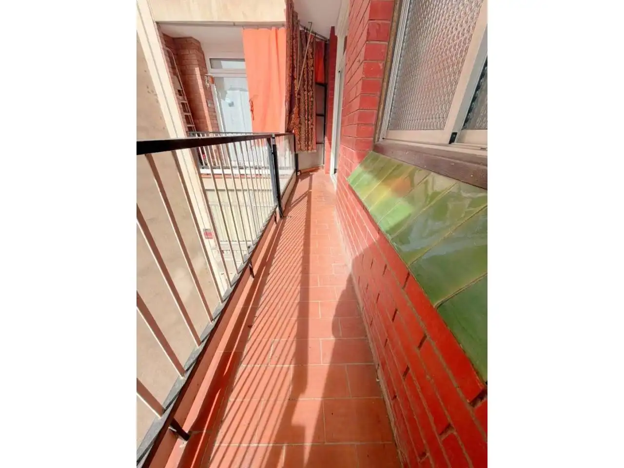 Terraza de Piso en venta en L'Hospitalet de Llobregat con Balcón