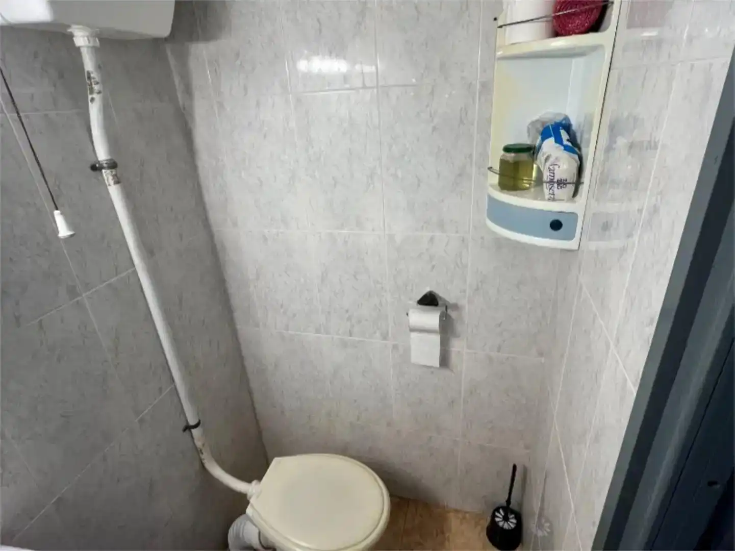 Baño de Piso en venta en Benabarre con Amueblado y Balcón