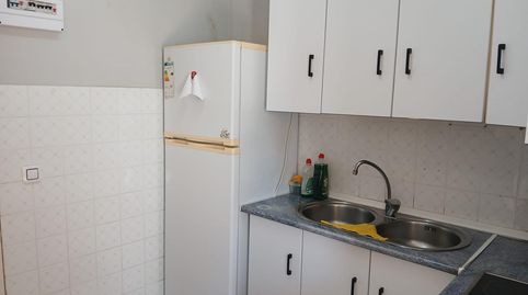 Foto 3 de Pis en venda a Calle Andalucía Amarga, El Plantinar – Avda. La Paz - El Juncal, Sevilla Capital