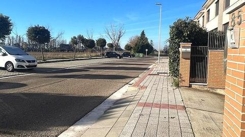 Foto 2 de Casa adosada en venda a Laguna de Duero, Valladolid