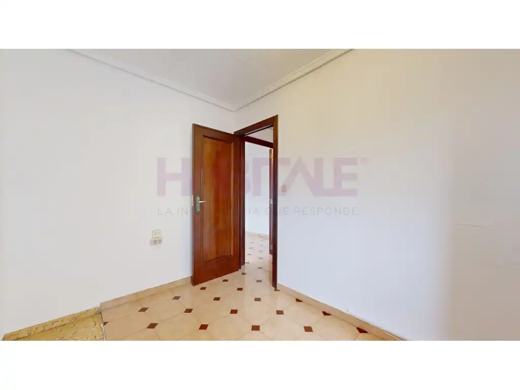 Bedroom of Flat for sale in Valencia  with Balcony