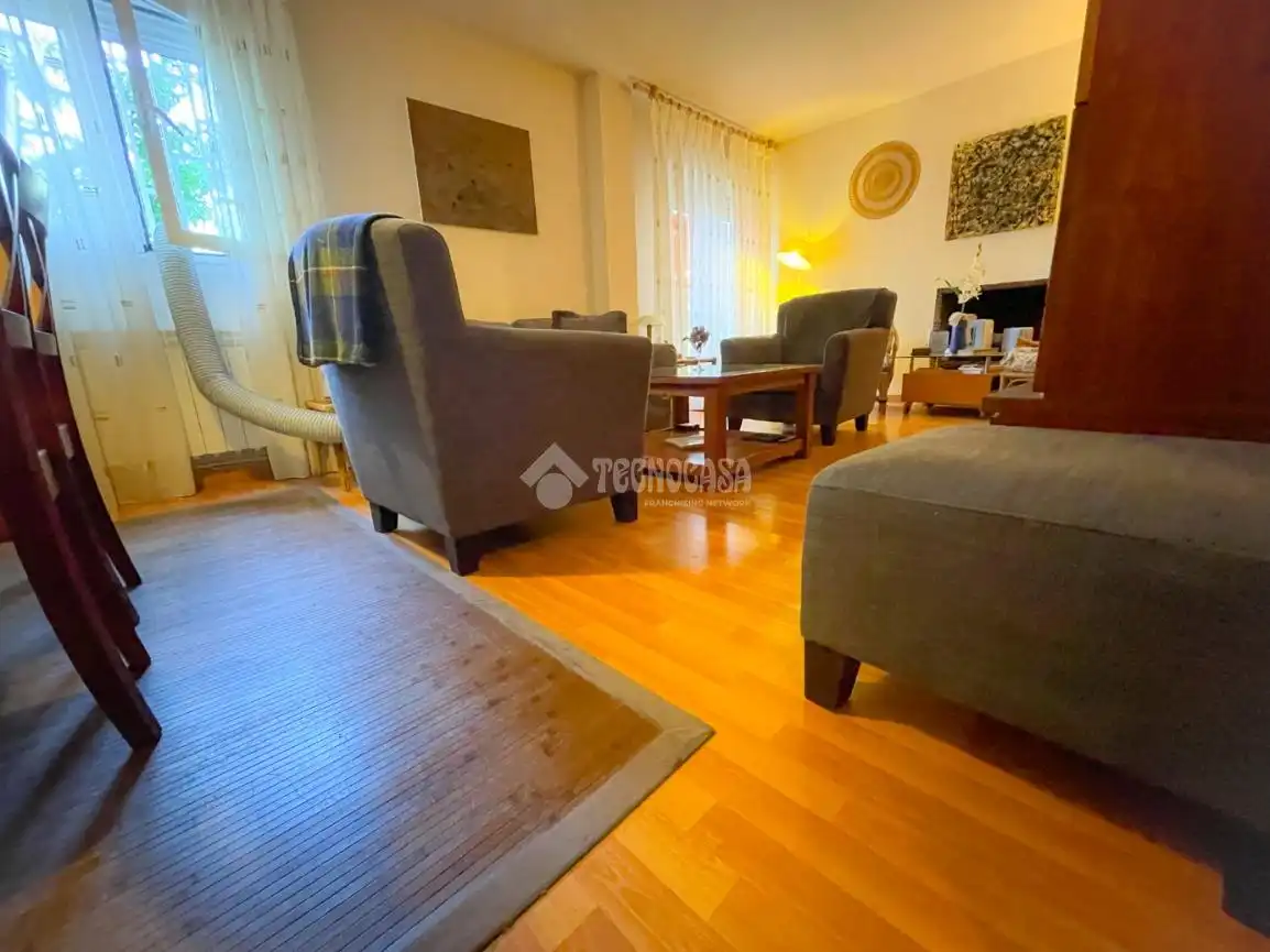 Sala d'estar de Pis en venda en Guadarrama amb Calefacció i Terrassa