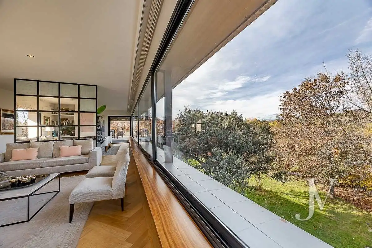 Sala de estar de Casa o chalet en venta en Ciudalcampo con Aire acondicionado, Calefacción y Jardín privado