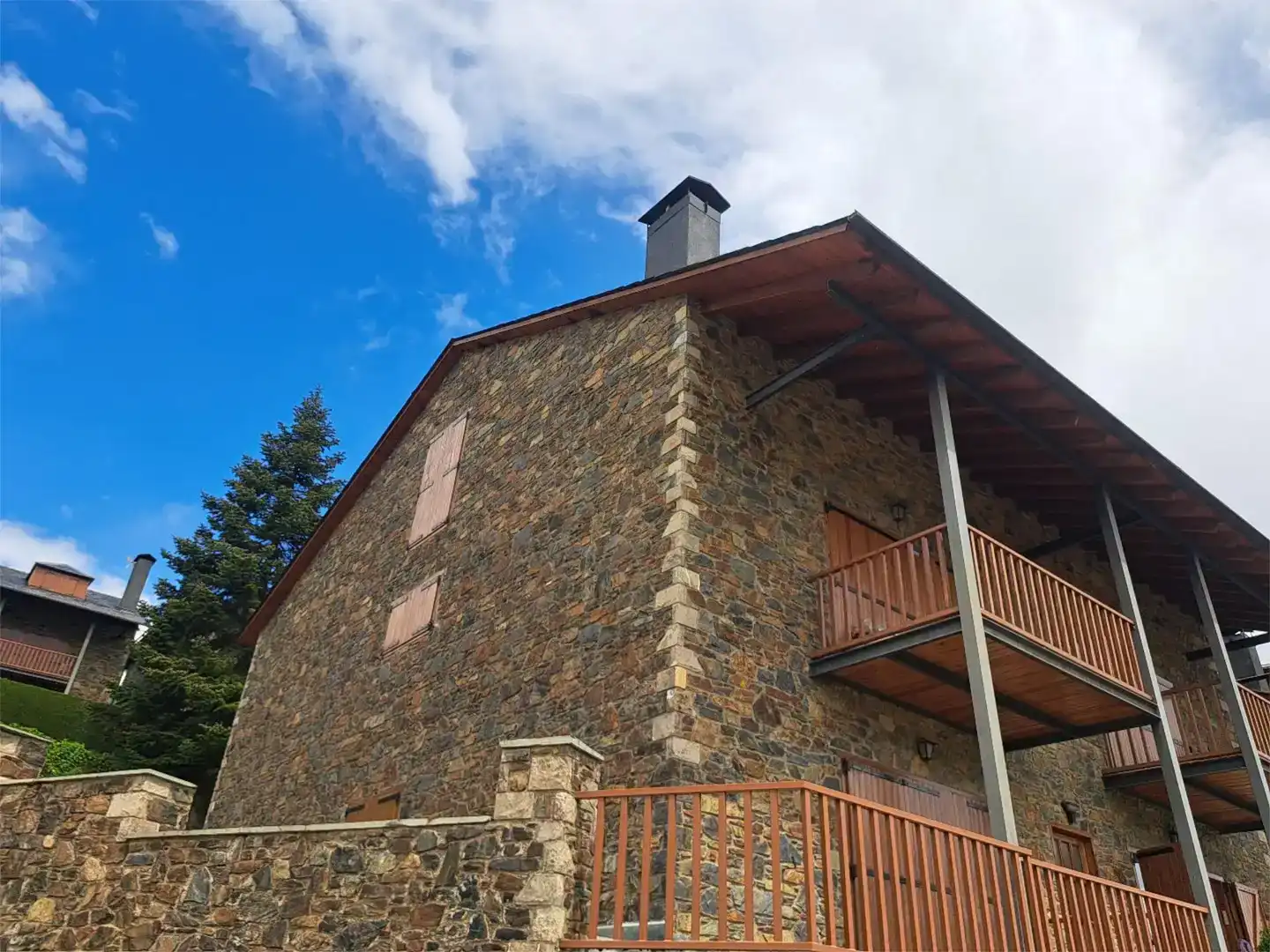 Vista exterior de Pis en venda en Bolvir amb Piscina i Balcó