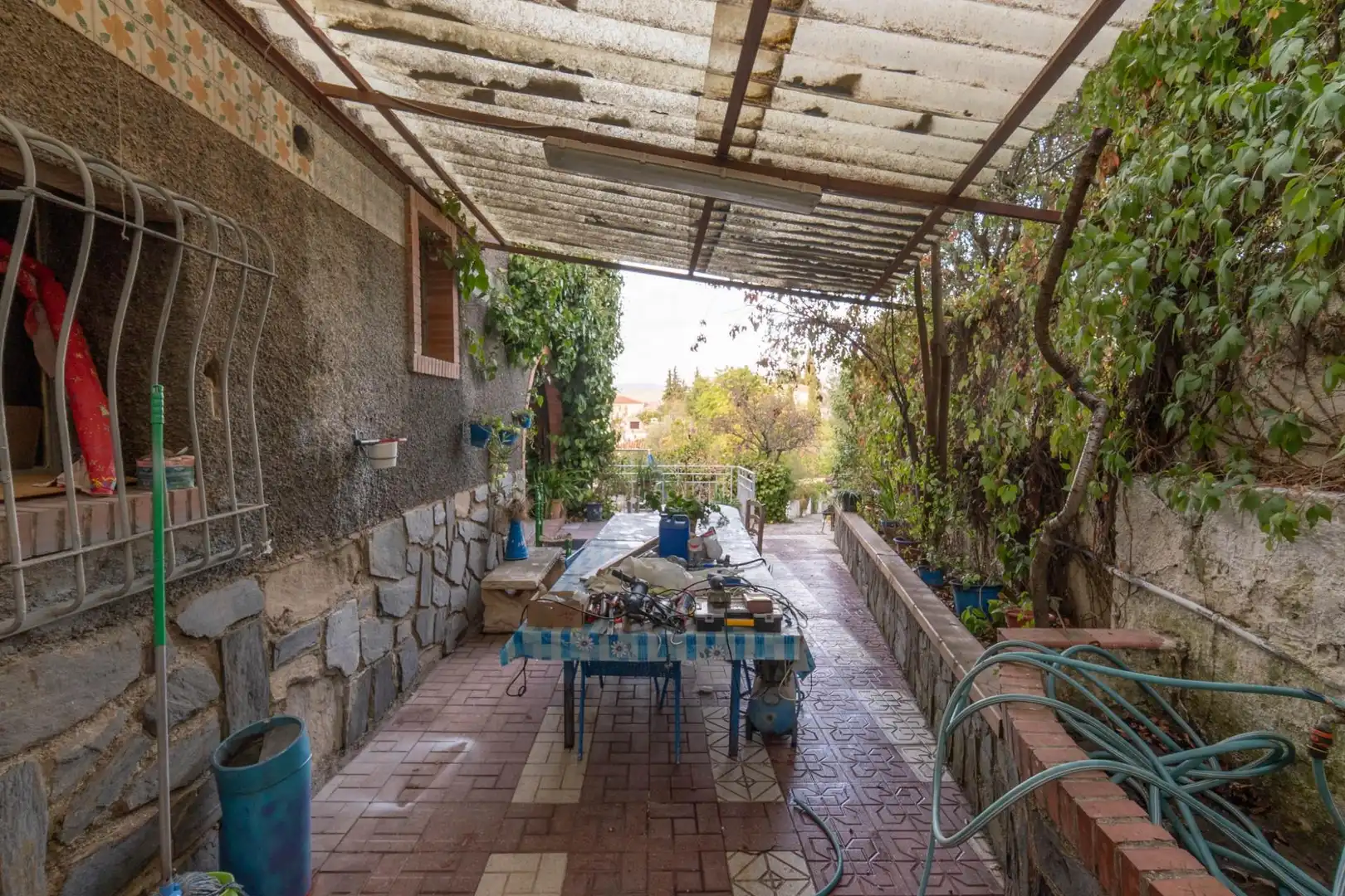 Terrassa de Casa o xalet en venda en La Zubia amb Calefacció, Jardí privat i Terrassa