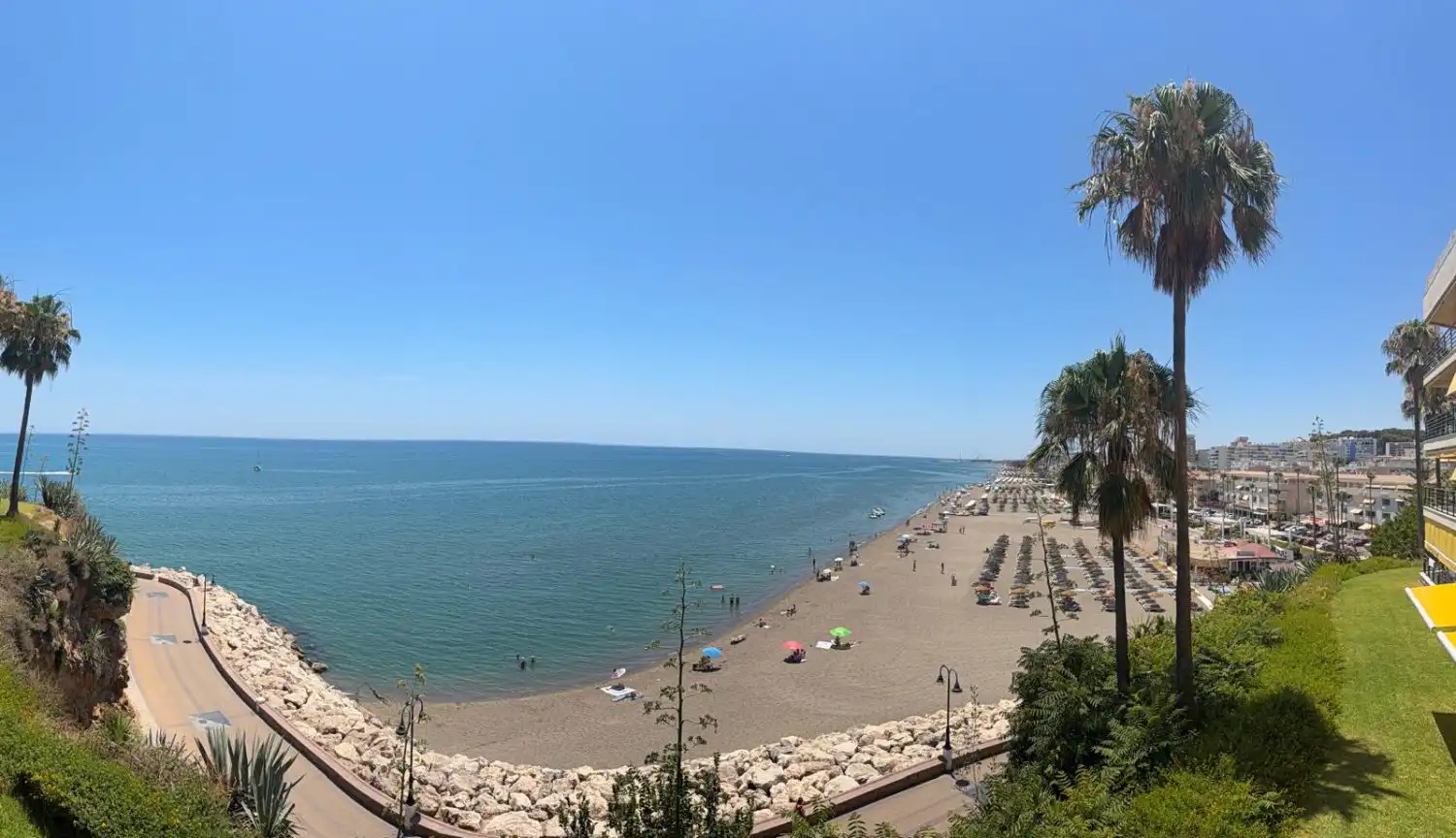 Außenansicht von Wohnung zum Verkauf in Torremolinos mit Klimaanlage, Terrasse und Gemeinschaftspool