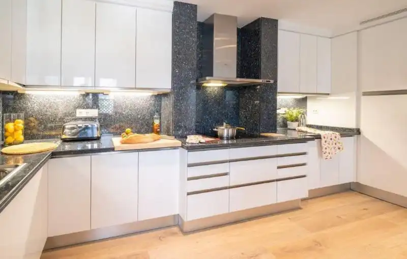 Penthouse mit Terrasse zur Miete in Nueva Andalucía, imagen 8