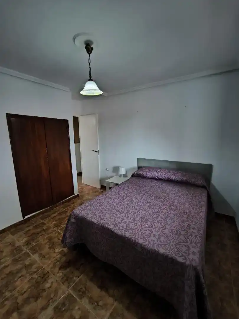 Dormitori de Pis en venda en Trujillo amb Aire condicionat i Balcó