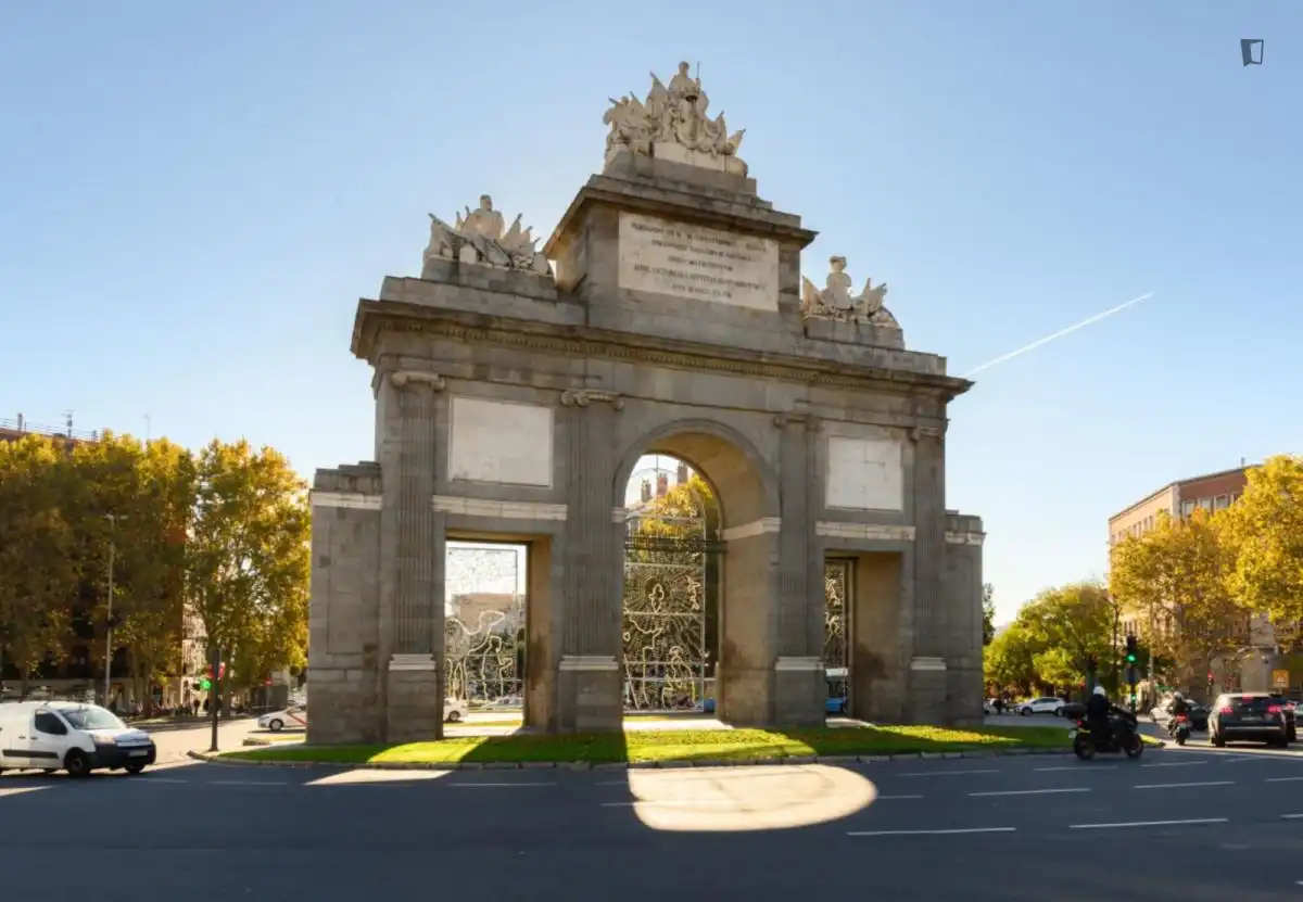 Apartamento de alquiler en Palacio