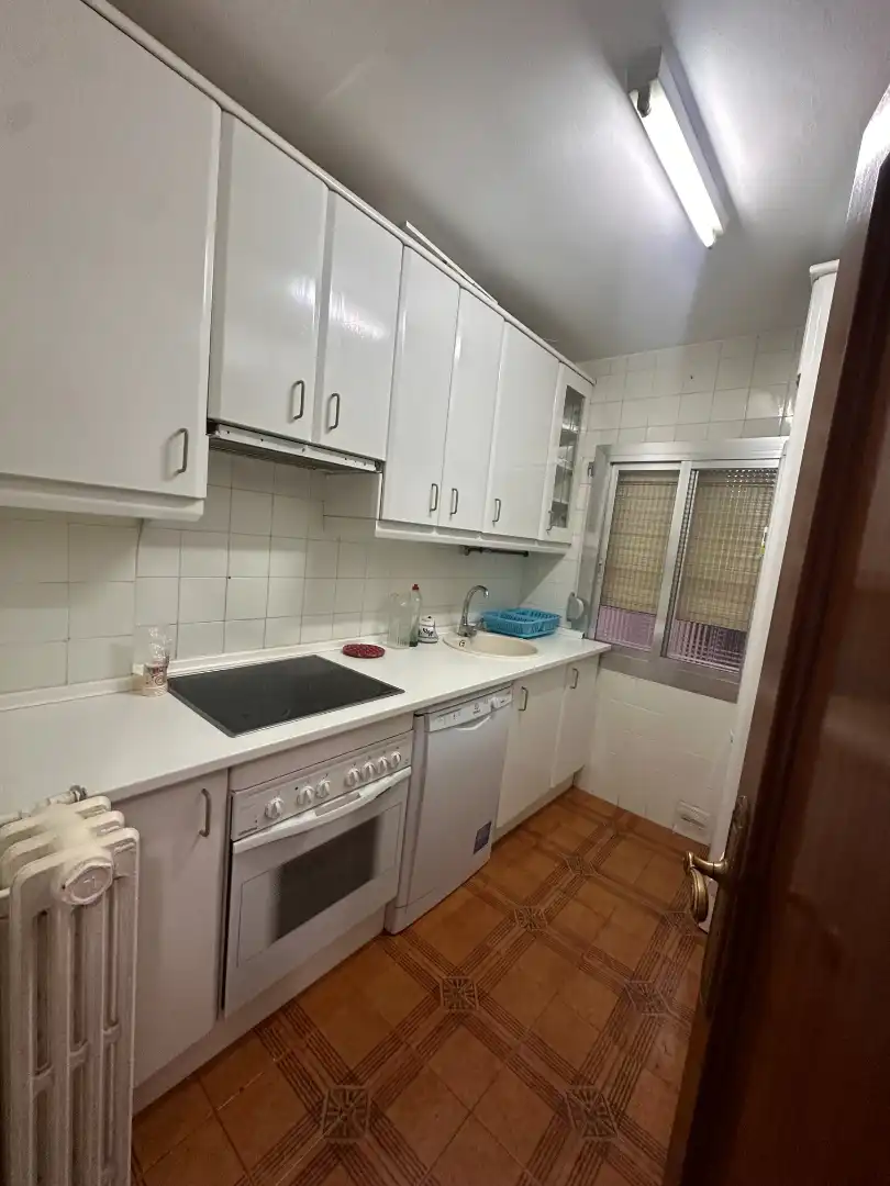 Kitchen of Flat for rent in Cuenca  with Heating, Furnished and Oven