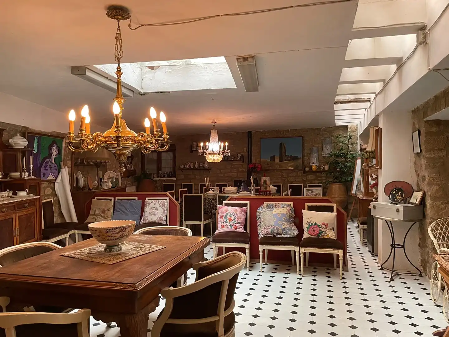 Casa adosada en venta en Uncastillo con Terraza, Trastero y Amueblado