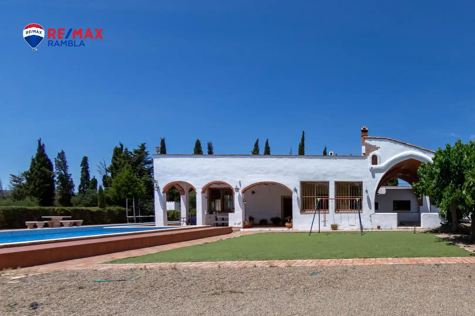 Jardín de Finca rústica en venta en Montbrió del Camp