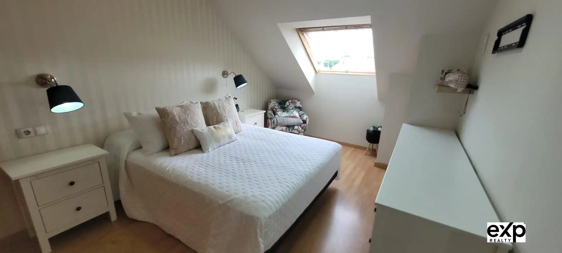 Bedroom of Duplexes for sale in Foz  with Heating