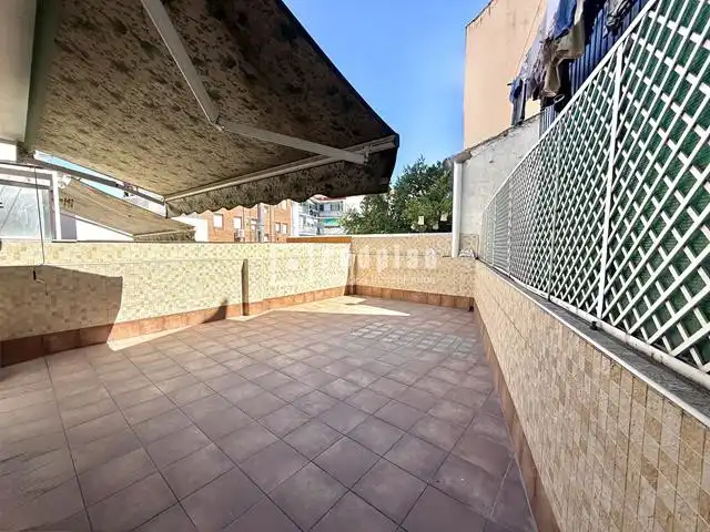 Terrassa de Pis en venda en Madrid amb Aire condicionat, Calefacció i Terrassa