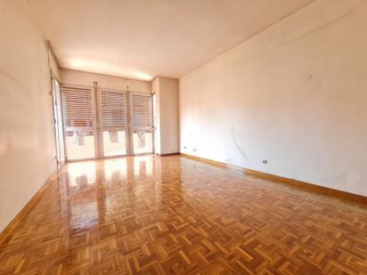 Living room of Flat for sale in Girona Capital