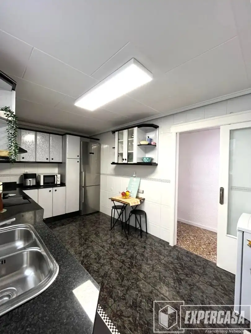 Flat with lift for sale in Quatre Carreres, imagen 17