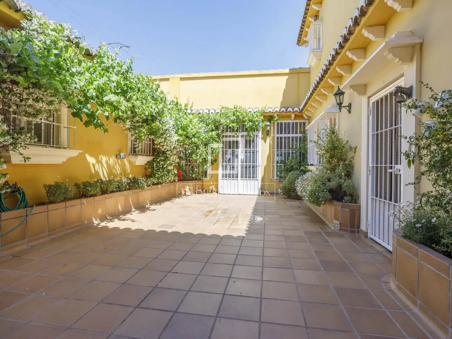 Terraza de Finca rústica en venta en Rocafort con Aire acondicionado, Jardín privado y Terraza