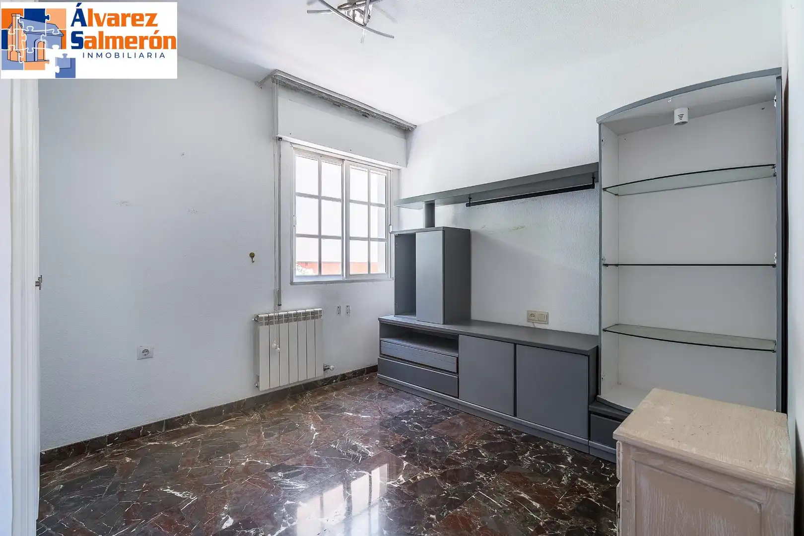 Piso en venta en Granada con Aire acondicionado, Calefacción y Terraza