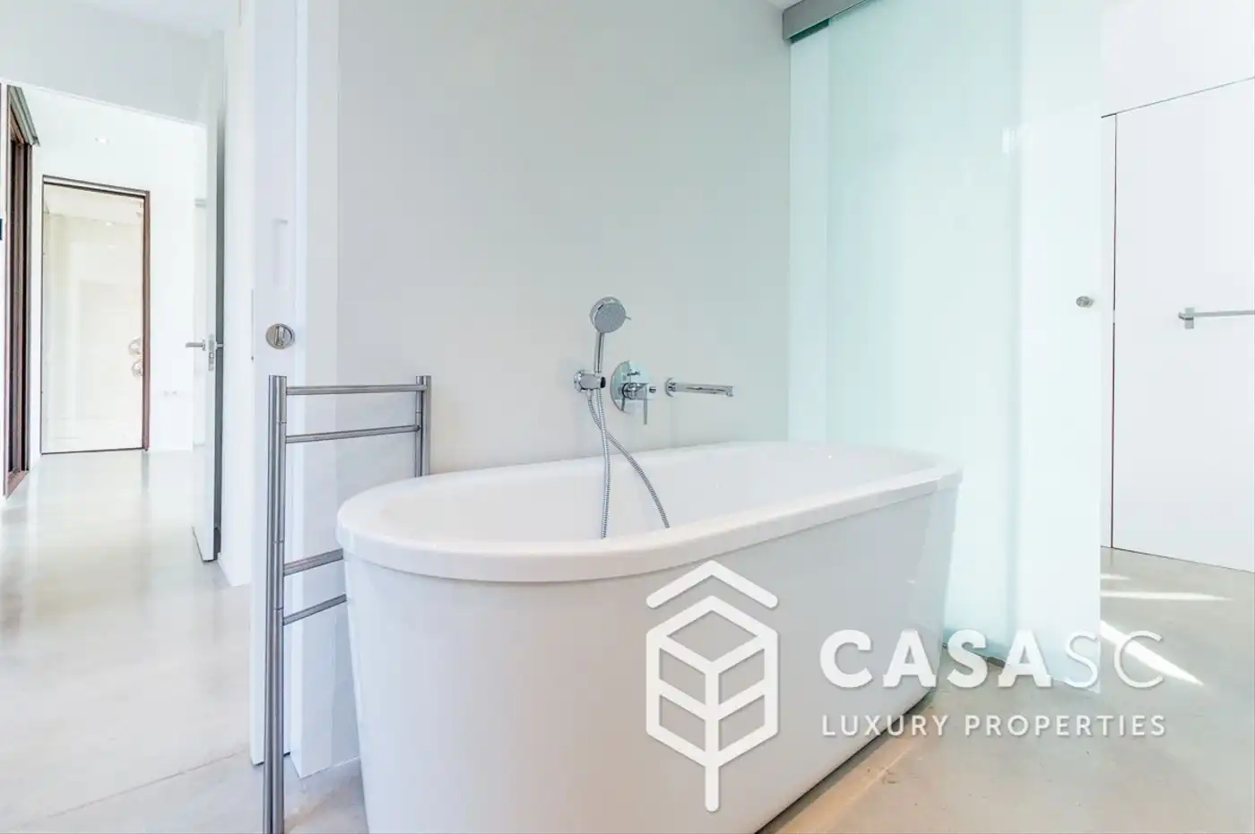 Bathroom of Houses for sale in Sant Cugat del Vallès  with Air Conditioner, Heating and Private garden