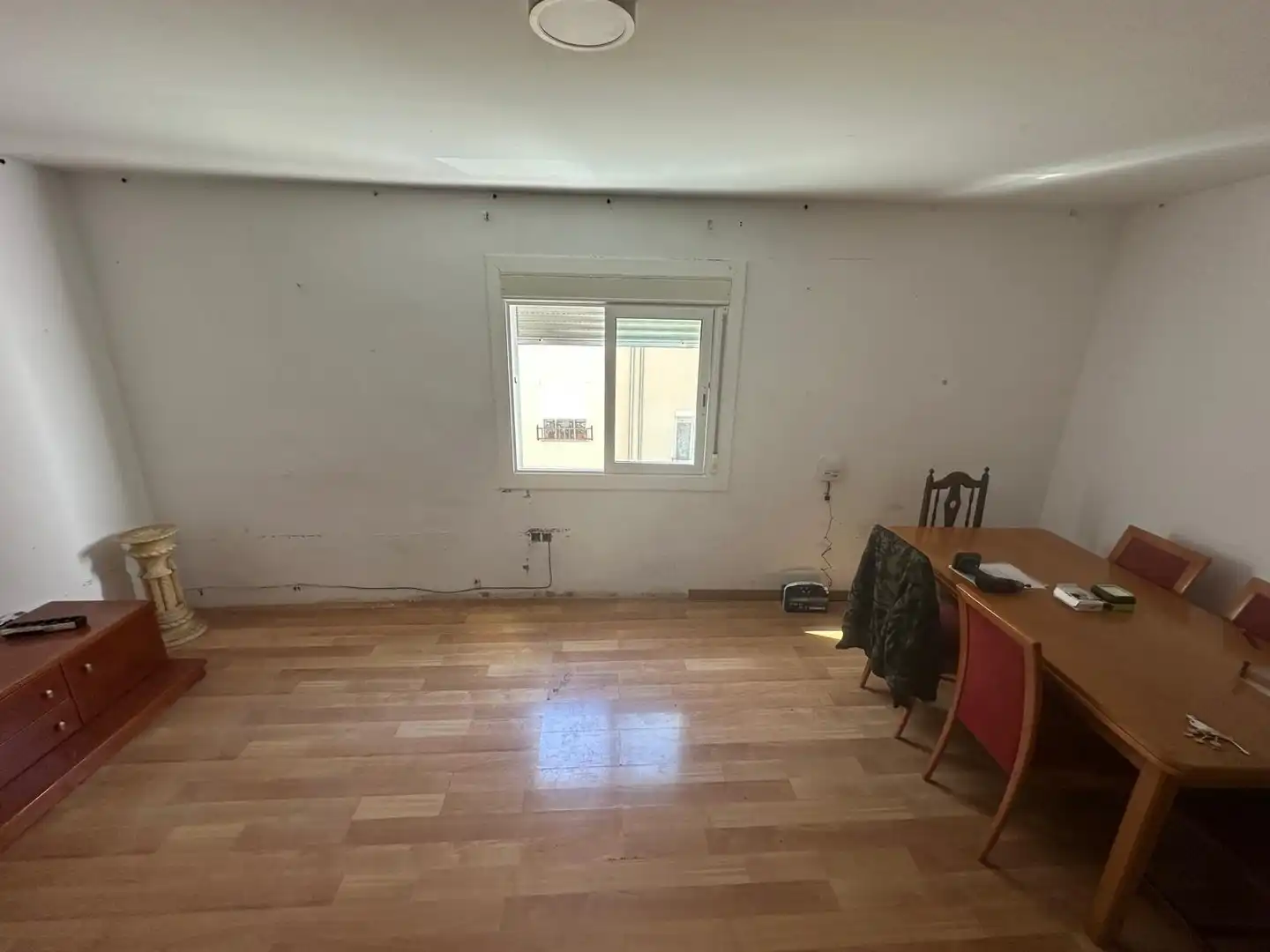 Bedroom of Flat for sale in Girona